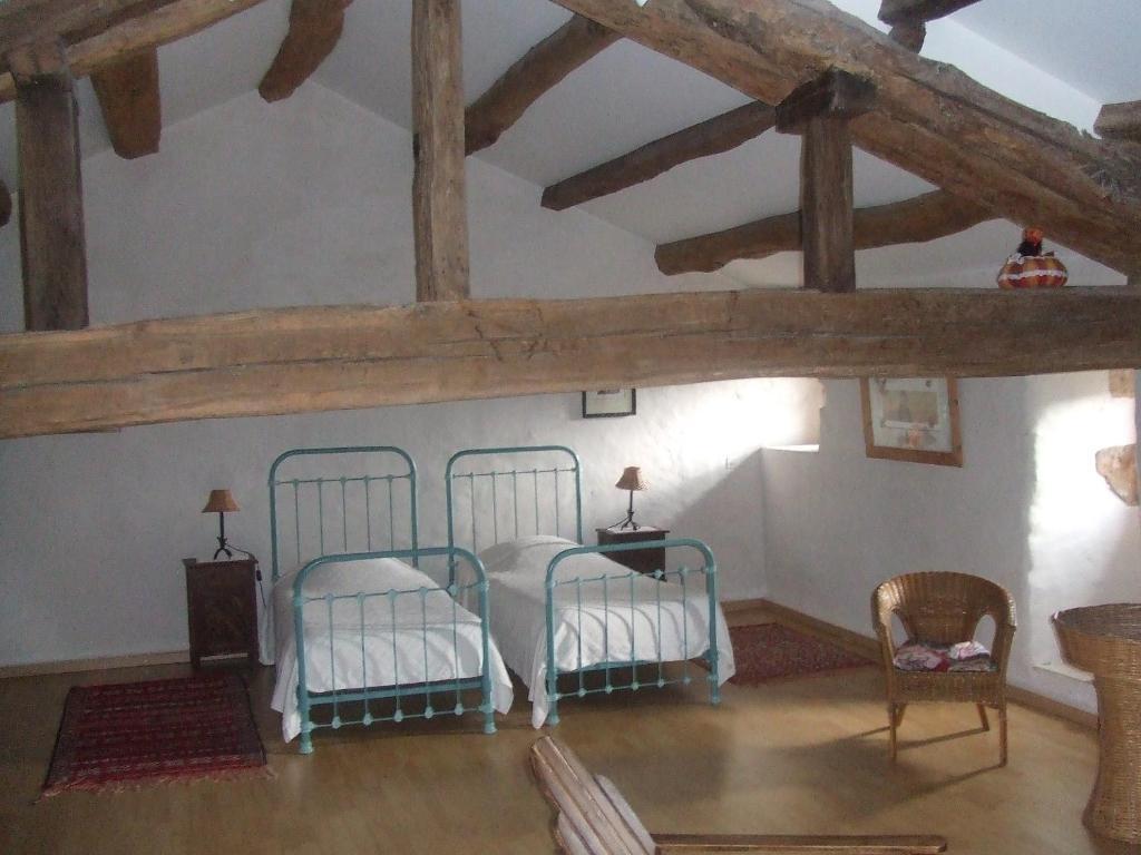 卡瑟维修道院住宿加早餐旅馆 Villardonnel 客房 照片